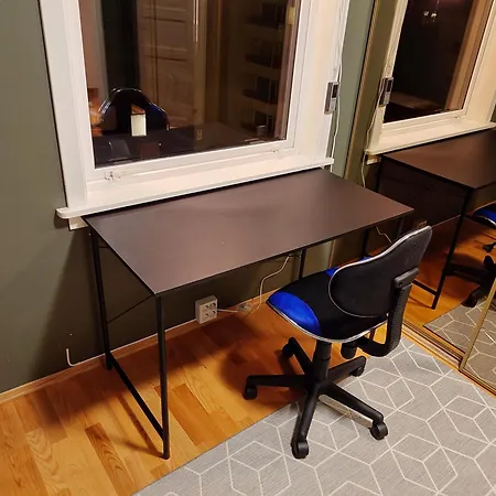Sentrumsnaer Toppleilighet Pa 70m3 Med 22m3 Balkong *